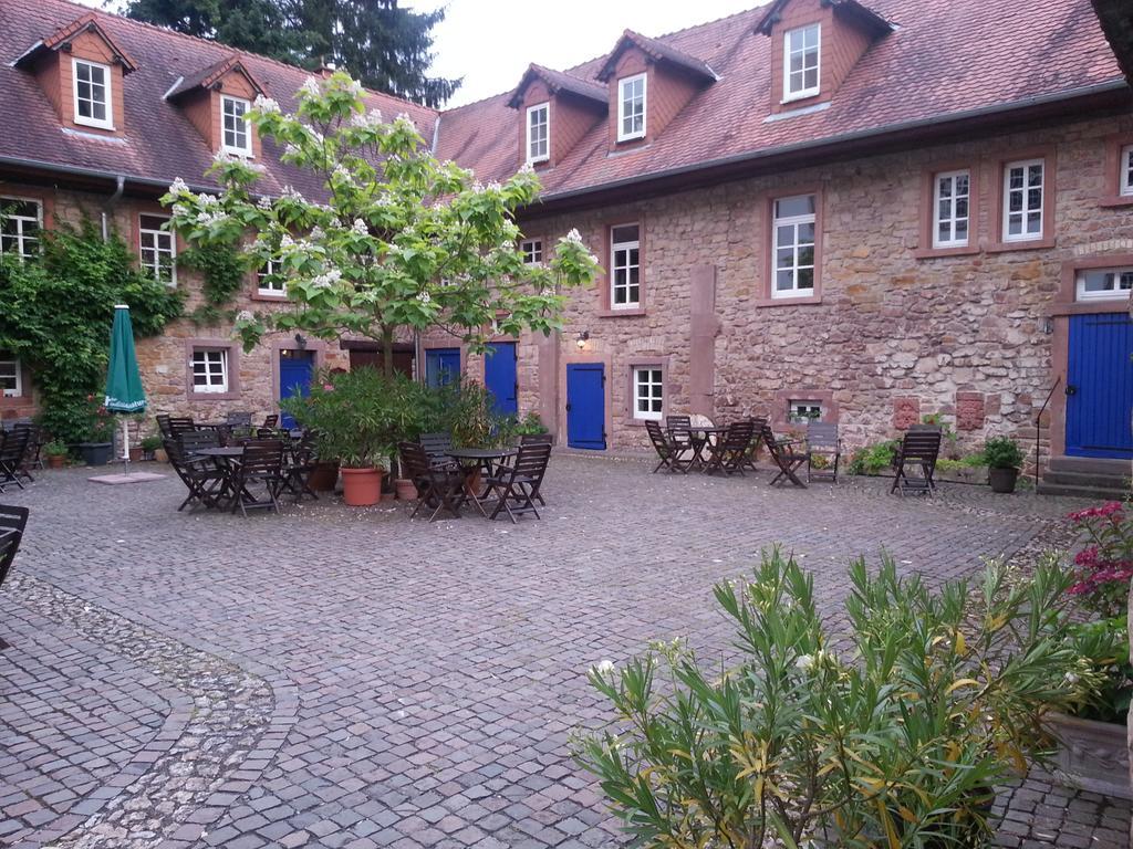 Gastehaus Felsenmuhle Im Tal Hotell Neuleiningen Exteriör bild